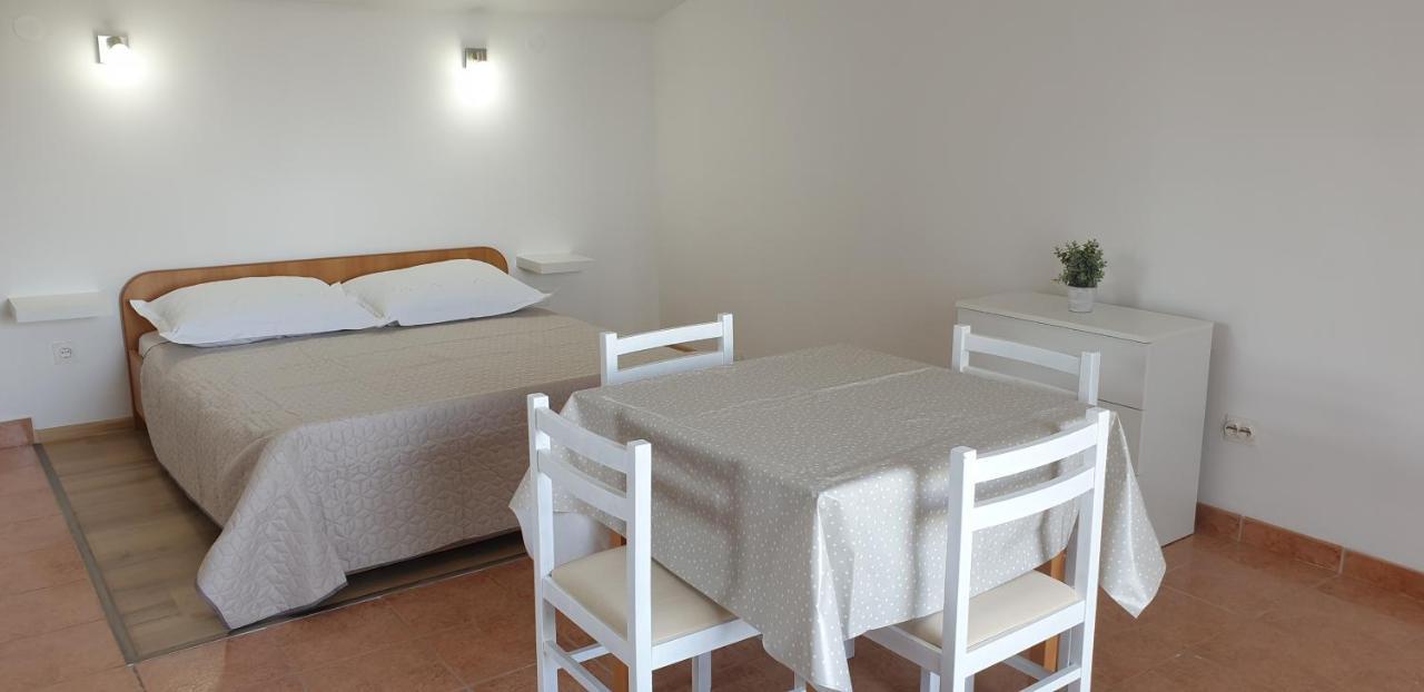 Oliva Apartment *